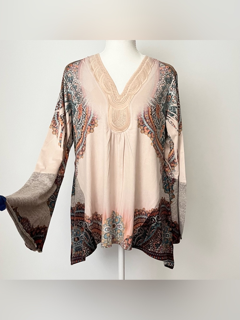 One World Women's Boho Top Blouse Size L Petite Flared Sleeve Relaxed Southwest